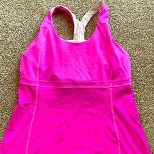 Lululemon top - Bright Pink - Sz 12 - GUC
